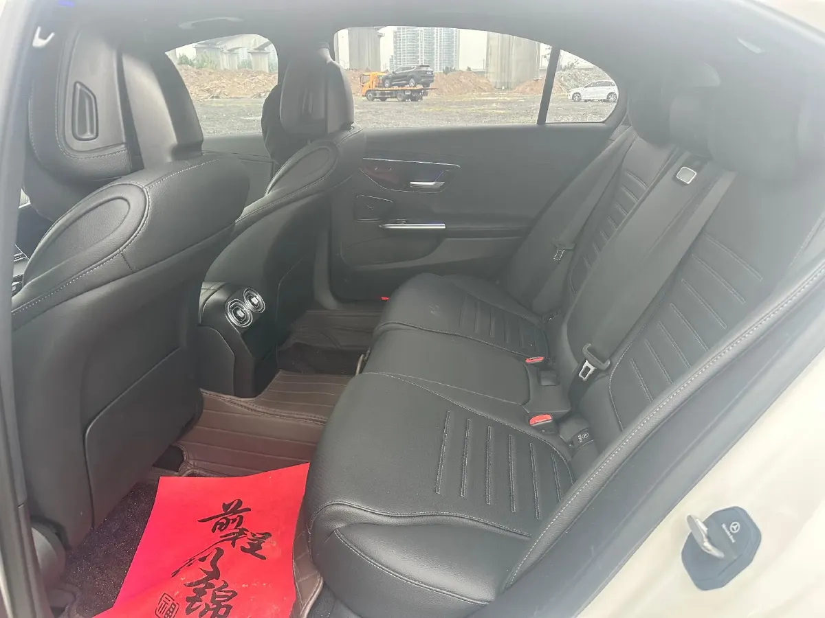 2024 Mercedes-Benz C Class 1.5T 204HP L4 9AT,autocango,china used car exporter,china ev exporter,chinese used car exporter,chinese used ev exporter