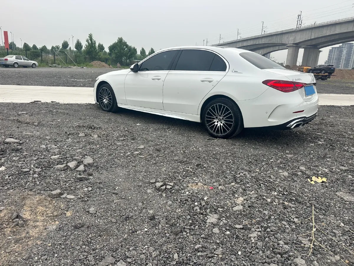 2024 Mercedes-Benz C Class 1.5T 204HP L4 9AT,autocango,china used car exporter,china ev exporter,chinese used car exporter,chinese used ev exporter
