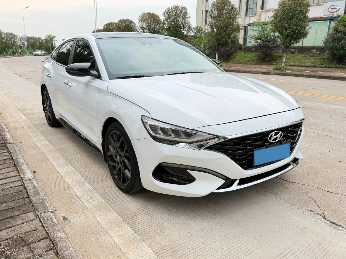 2021 Hyundai La Festa 1.6T 204HP L4 7DCT,autocango,china used car exporter,china ev exporter,chinese used car exporter,chinese used ev exporter