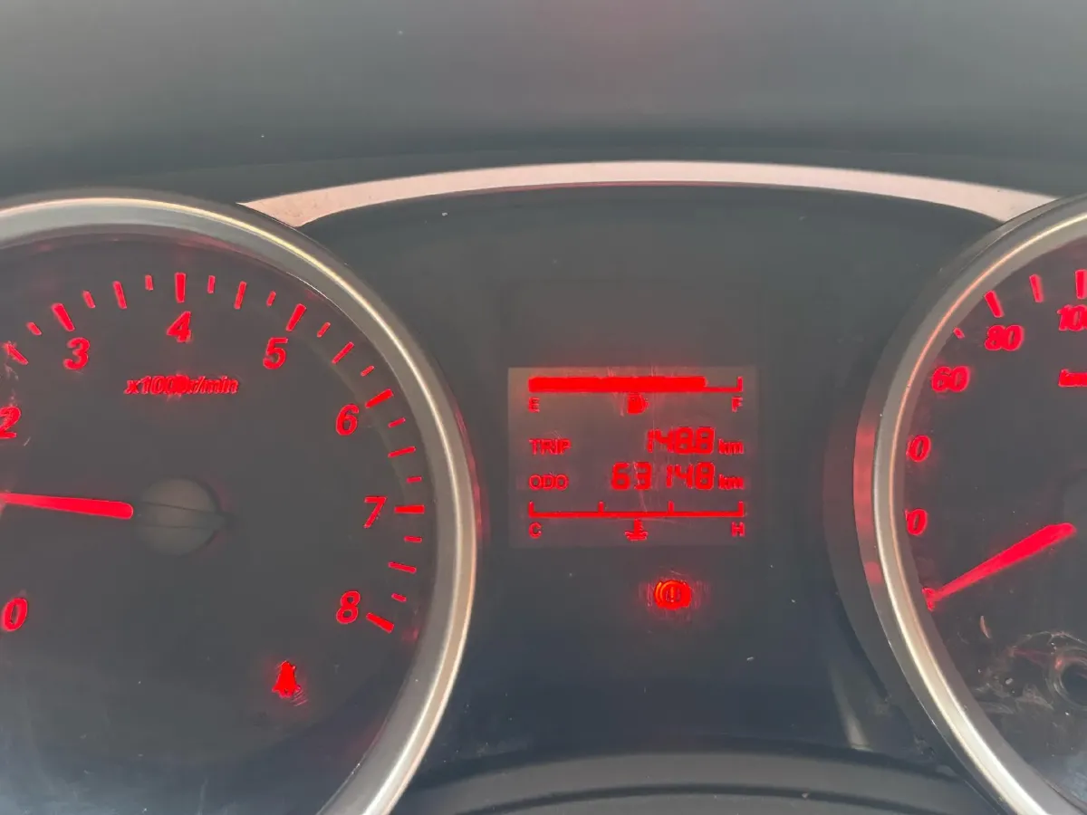 2019 WuLing HongGuang V 1.5L 105HP L4 5MT,autocango,china used car exporter,china ev exporter,chinese used car exporter,chinese used ev exporter