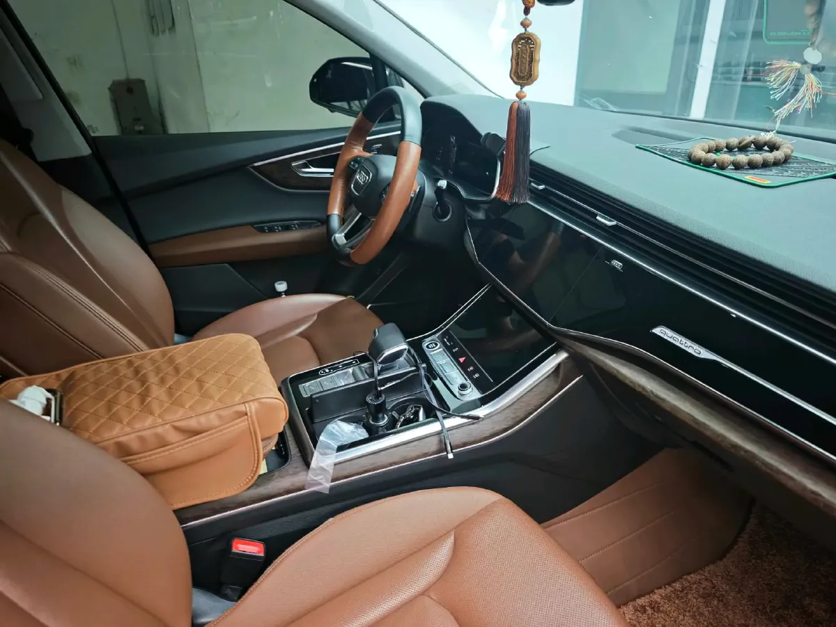 2022 Volkswagen Touareg 3.0T 340HP V6 8AT,autocango,china used car exporter,china ev exporter,chinese used car exporter,chinese used ev exporter