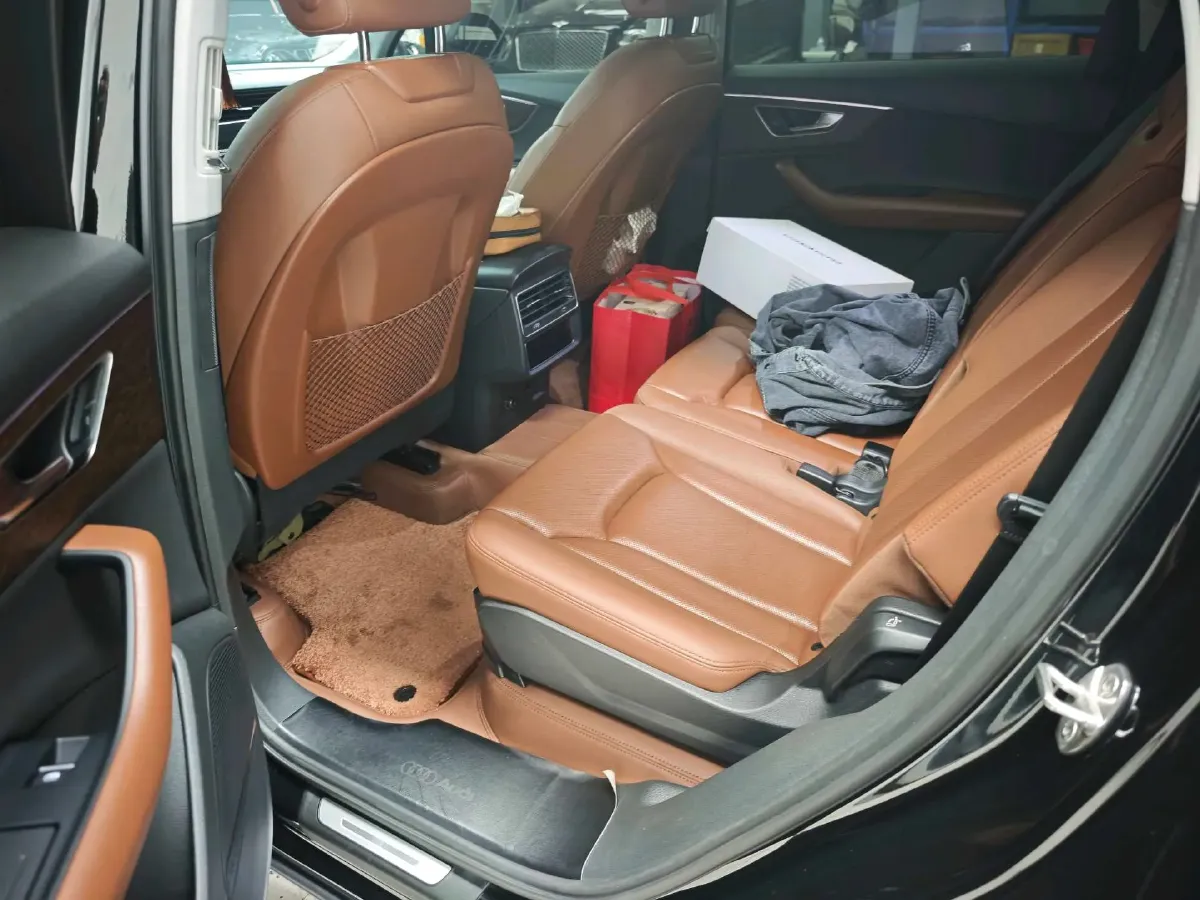 2022 Volkswagen Touareg 3.0T 340HP V6 8AT,autocango,china used car exporter,china ev exporter,chinese used car exporter,chinese used ev exporter