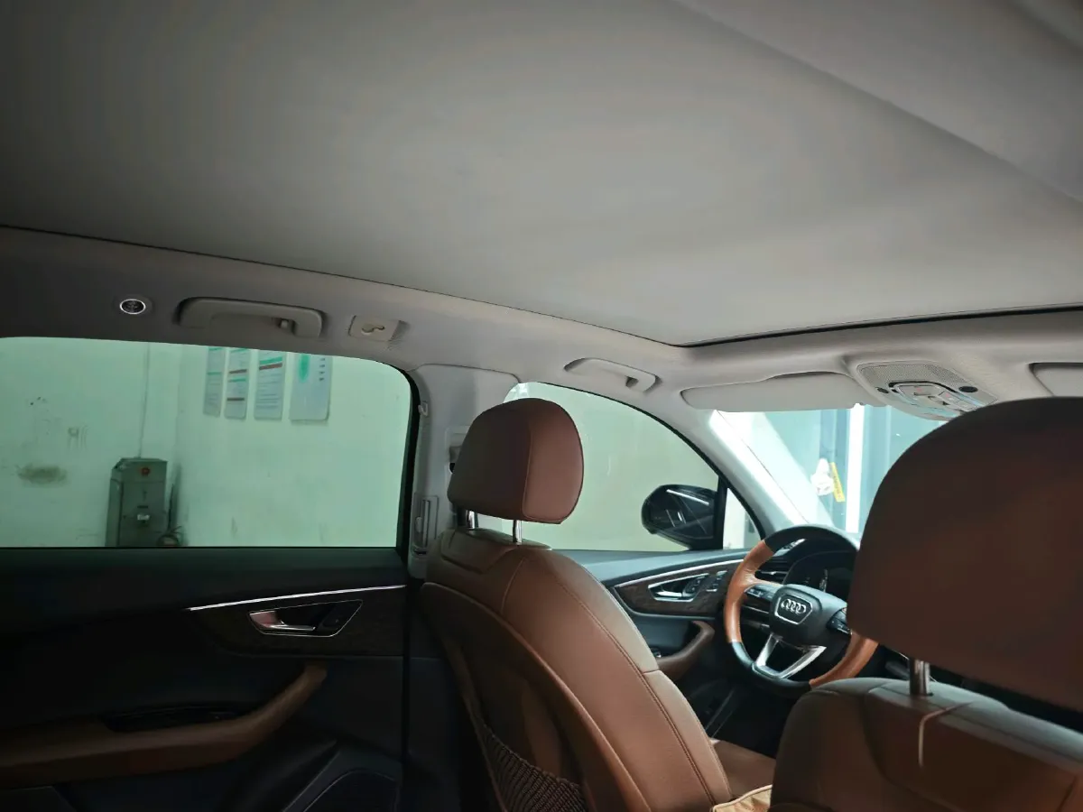 2022 Volkswagen Touareg 3.0T 340HP V6 8AT,autocango,china used car exporter,china ev exporter,chinese used car exporter,chinese used ev exporter