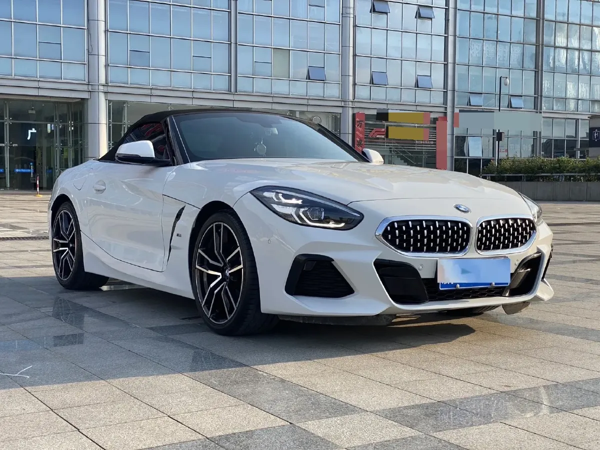 2019 BMW Z4 2.0T 197HP L4 8AT,autocango,china used car exporter,china ev exporter,chinese used car exporter,chinese used ev exporter