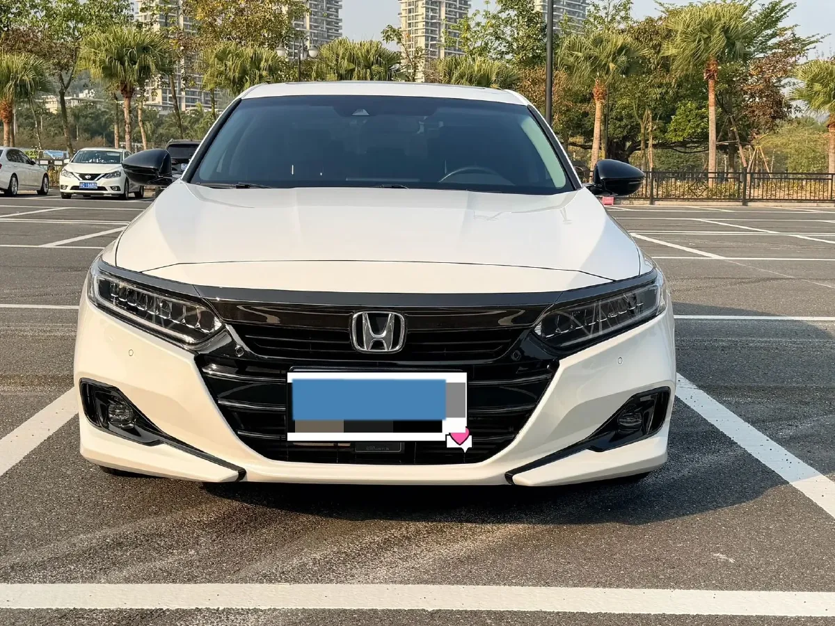 2022 Honda Accord 1.5T 194HP L4 CVT,autocango,china used car exporter,china ev exporter,chinese used car exporter,chinese used ev exporter