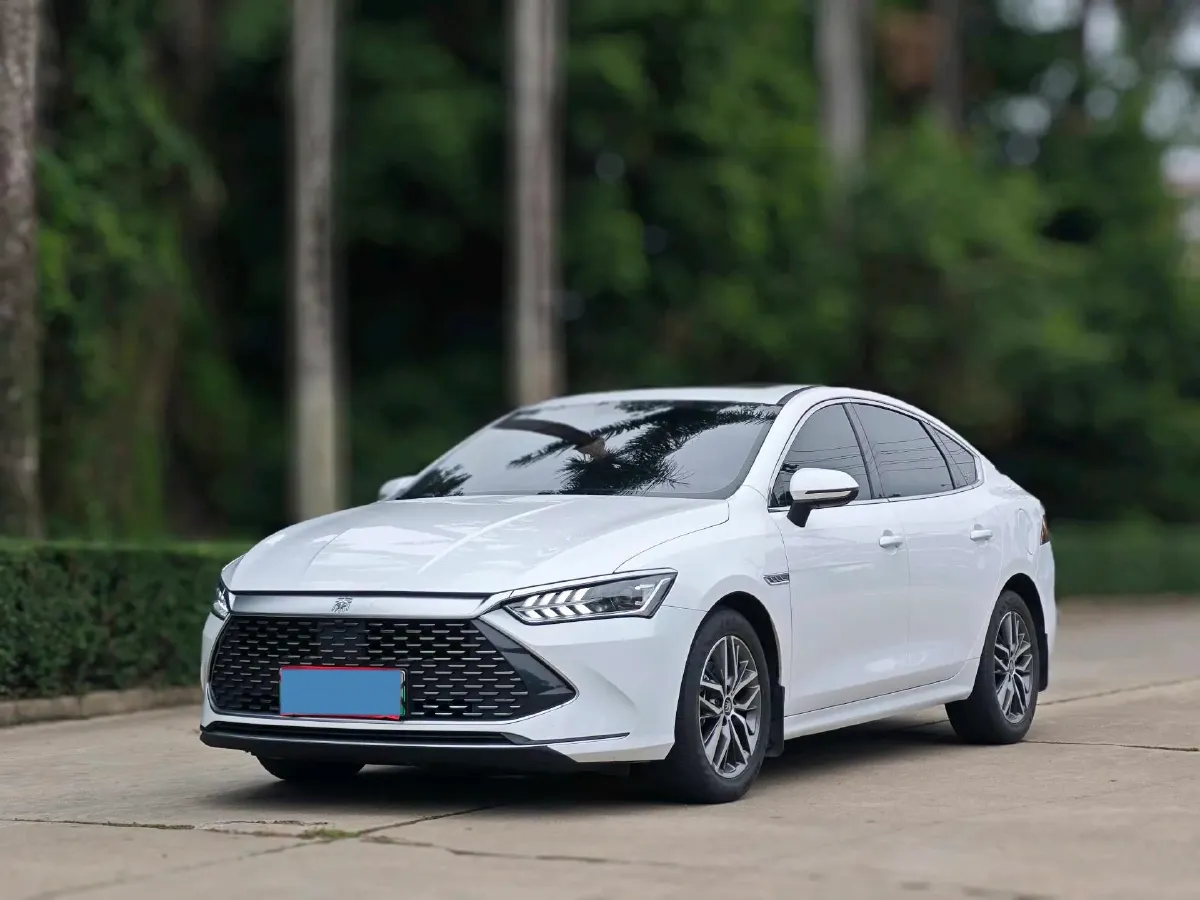 2021 Haval F7 1.5T 169HP L4 7DCT,autocango,china used car exporter,china ev exporter,chinese used car exporter,chinese used ev exporter