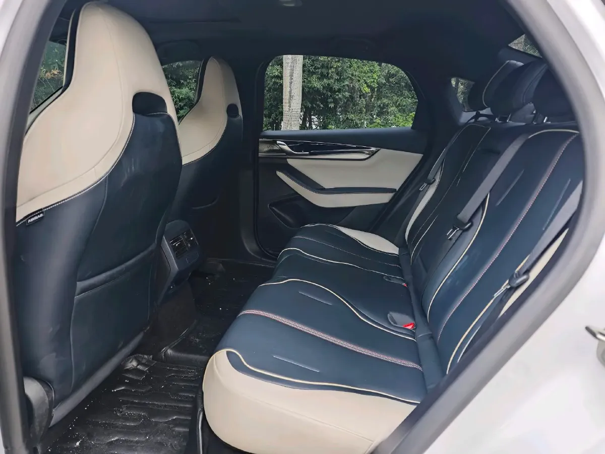 2021 Haval F7 1.5T 169HP L4 7DCT,autocango,china used car exporter,china ev exporter,chinese used car exporter,chinese used ev exporter
