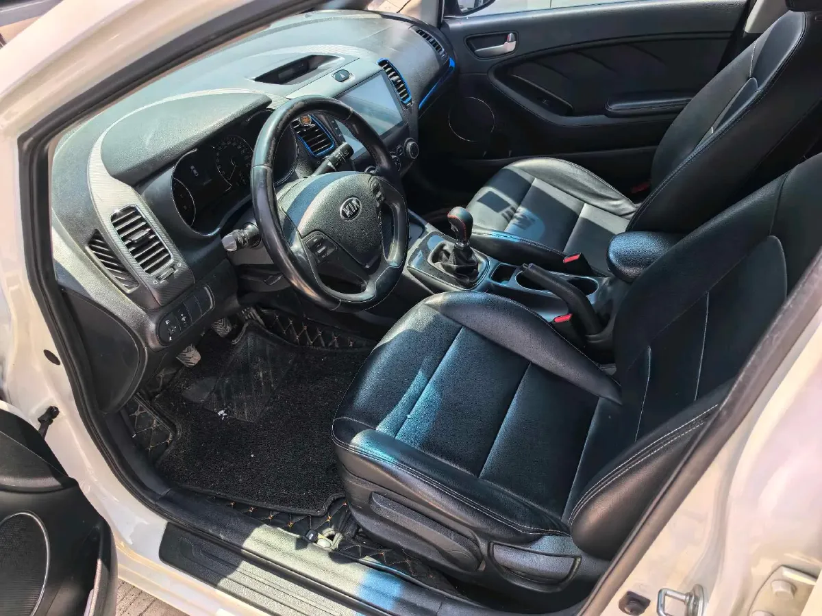 2016 Kia K3 1.6L 128HP L4 6MT,autocango,china used car exporter,china ev exporter,chinese used car exporter,chinese used ev exporter