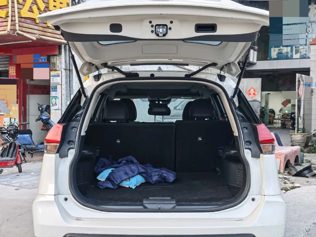 2023 Nissan X-Trail 2.0L 151HP L4 CVT,autocango,china used car exporter,china ev exporter,chinese used car exporter,chinese used ev exporter