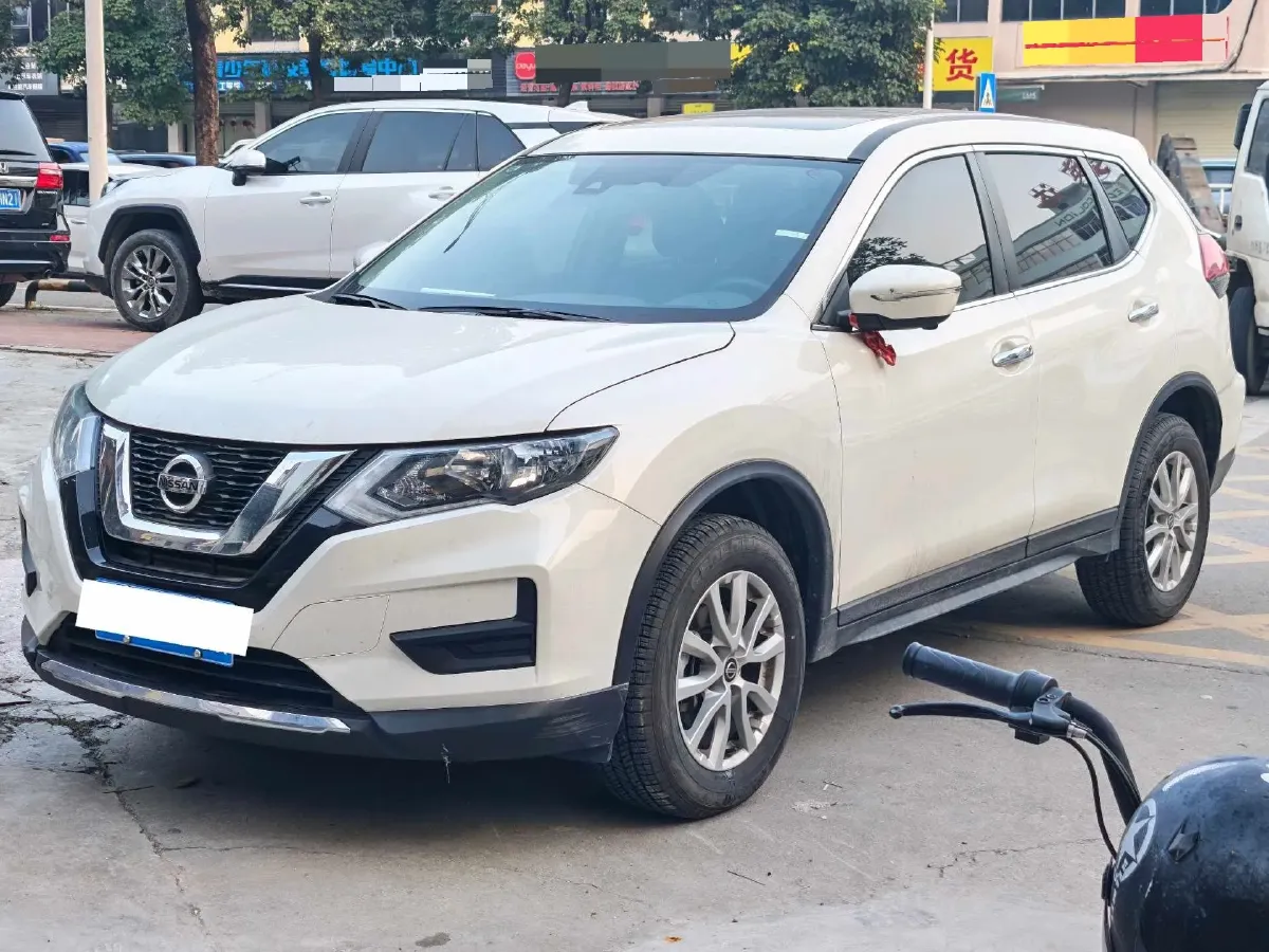 2023 Nissan X-Trail 2.0L 151HP L4 CVT,autocango,china used car exporter,china ev exporter,chinese used car exporter,chinese used ev exporter