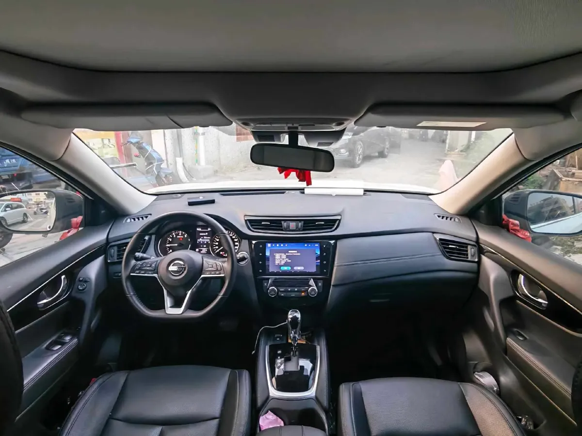 2023 Nissan X-Trail 2.0L 151HP L4 CVT,autocango,china used car exporter,china ev exporter,chinese used car exporter,chinese used ev exporter