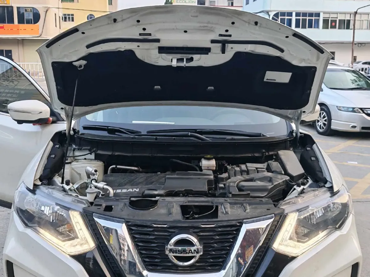 2023 Nissan X-Trail 2.0L 151HP L4 CVT,autocango,china used car exporter,china ev exporter,chinese used car exporter,chinese used ev exporter