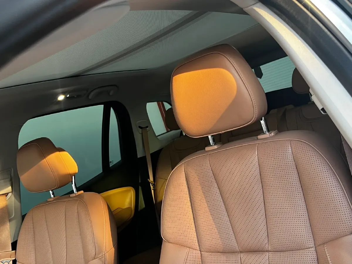2018 NIO ES8 BEV 70KWH,autocango,china used car exporter,china ev exporter,chinese used car exporter,chinese used ev exporter