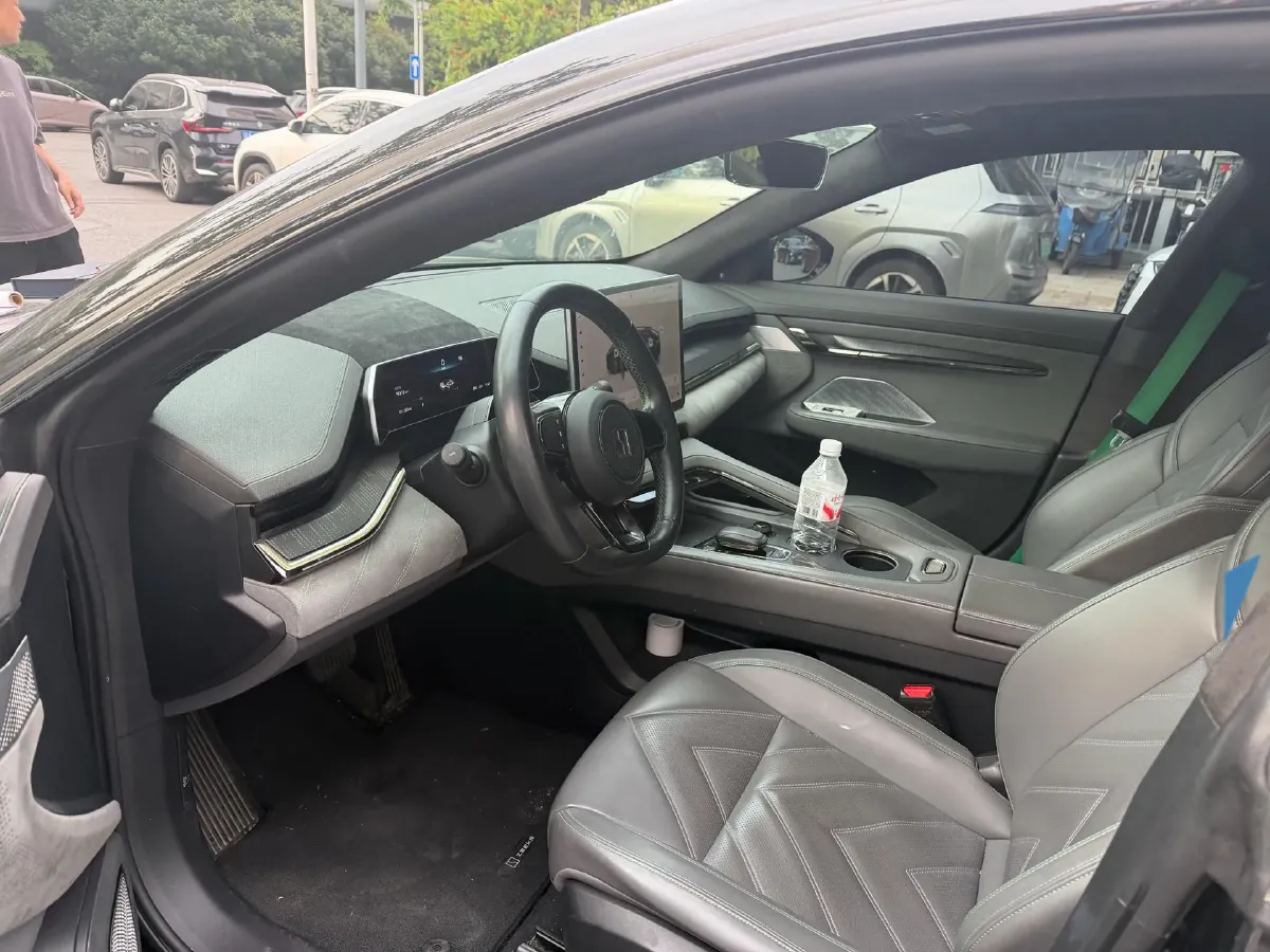 2021 Zeekr 001 BEV 86KWH,autocango,china used car exporter,china ev exporter,chinese used car exporter,chinese used ev exporter