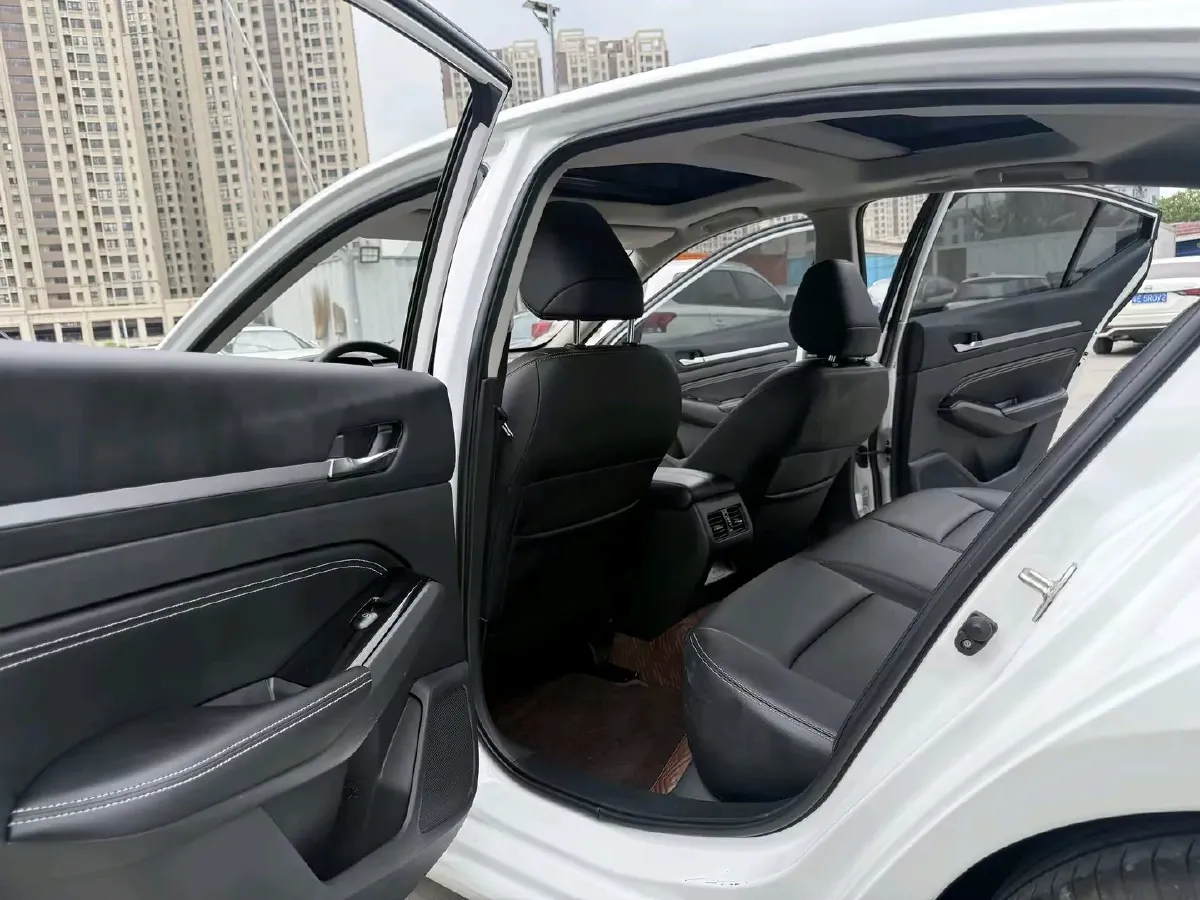 2022 Nissan Teana 2.0L 156HP L4 CVT,autocango,china used car exporter,china ev exporter,chinese used car exporter,chinese used ev exporter