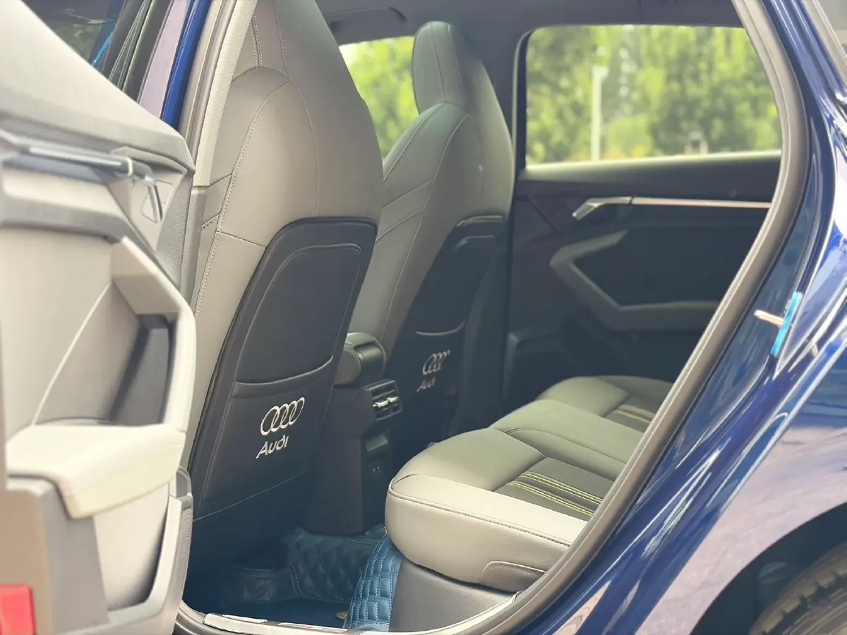2022 Audi A3 1.4T 150HP L4 7DCT,autocango,china used car exporter,china ev exporter,chinese used car exporter,chinese used ev exporter