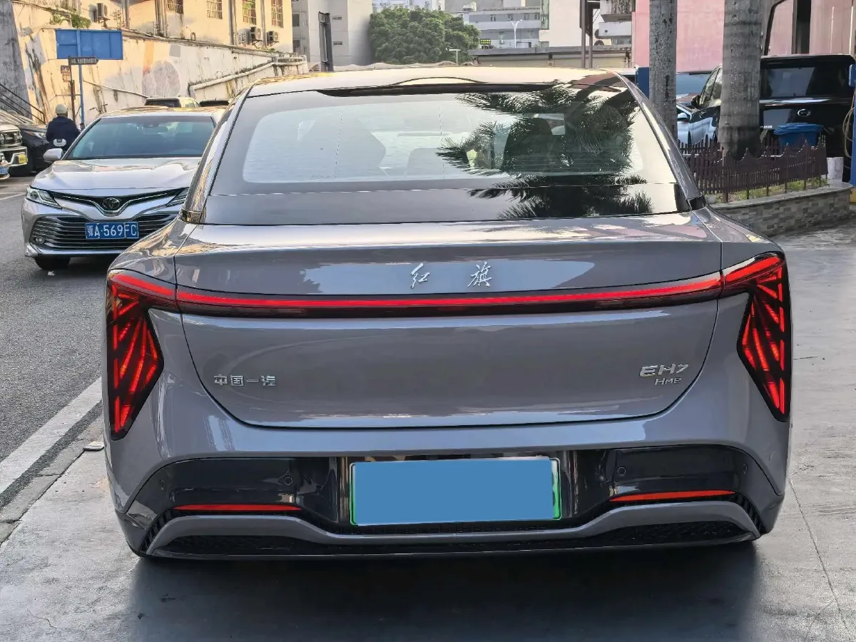2024 HongQi EH7 BEV 111KWH,autocango,china used car exporter,china ev exporter,chinese used car exporter,chinese used ev exporter