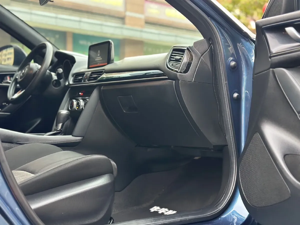 2020 Mazda CX-4 2.0L 158HP L4 6AT,autocango,china used car exporter,china ev exporter,chinese used car exporter,chinese used ev exporter