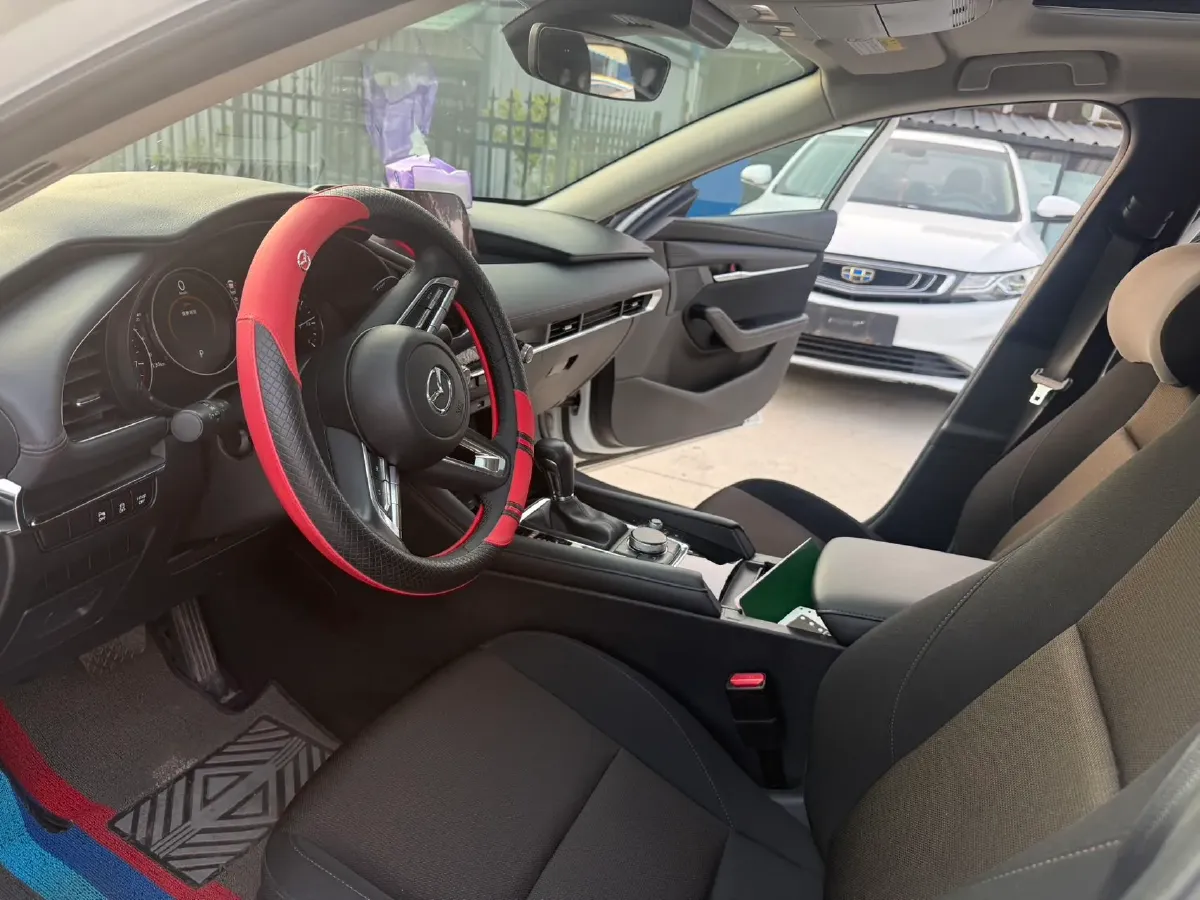 2021 Mazda 3 Axela 2.0L 158HP L4 6AT,autocango,china used car exporter,china ev exporter,chinese used car exporter,chinese used ev exporter
