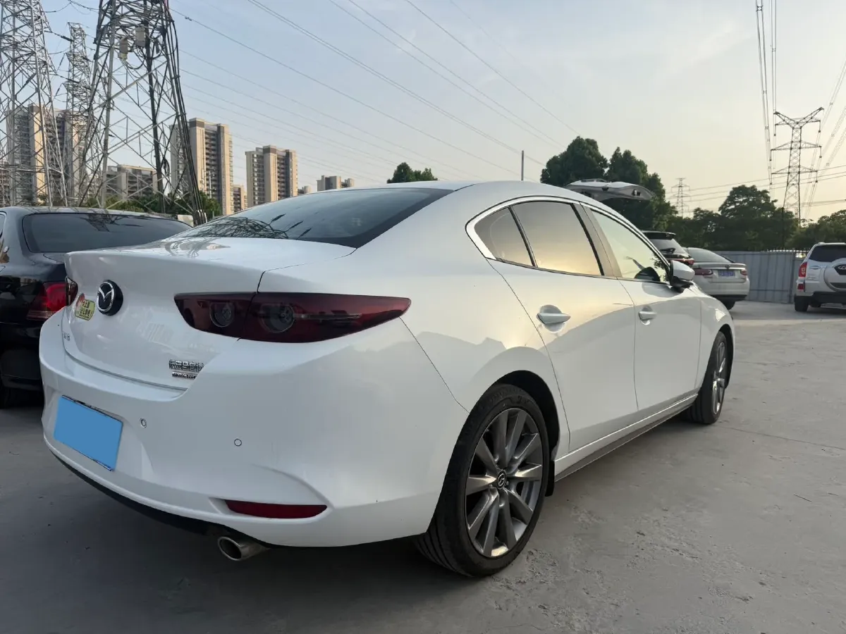 2021 Mazda 3 Axela 2.0L 158HP L4 6AT,autocango,china used car exporter,china ev exporter,chinese used car exporter,chinese used ev exporter