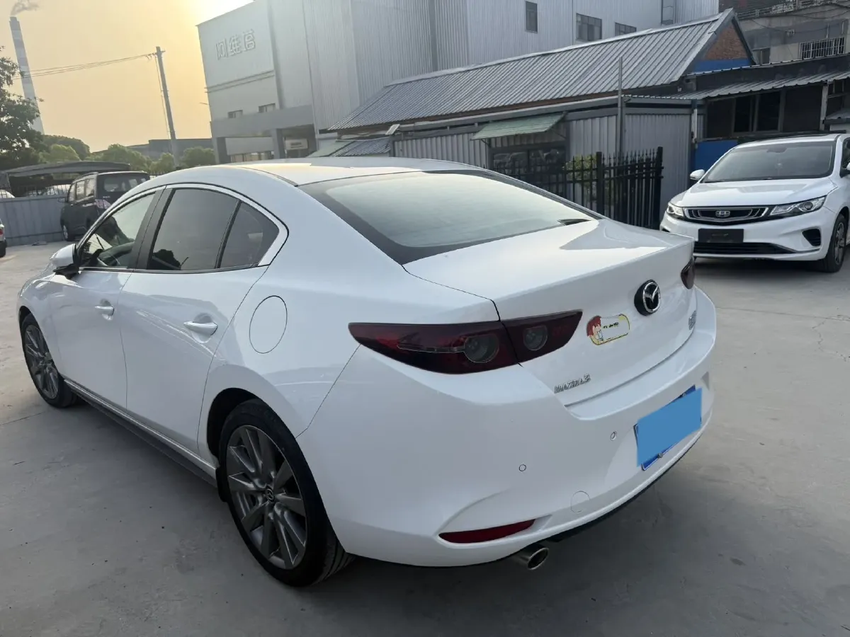 2021 Mazda 3 Axela 2.0L 158HP L4 6AT,autocango,china used car exporter,china ev exporter,chinese used car exporter,chinese used ev exporter