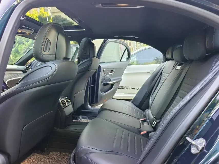 2022 Mercedes-Benz C Class 1.5T 170HP L4 9AT,autocango,china used car exporter,china ev exporter,chinese used car exporter,chinese used ev exporter