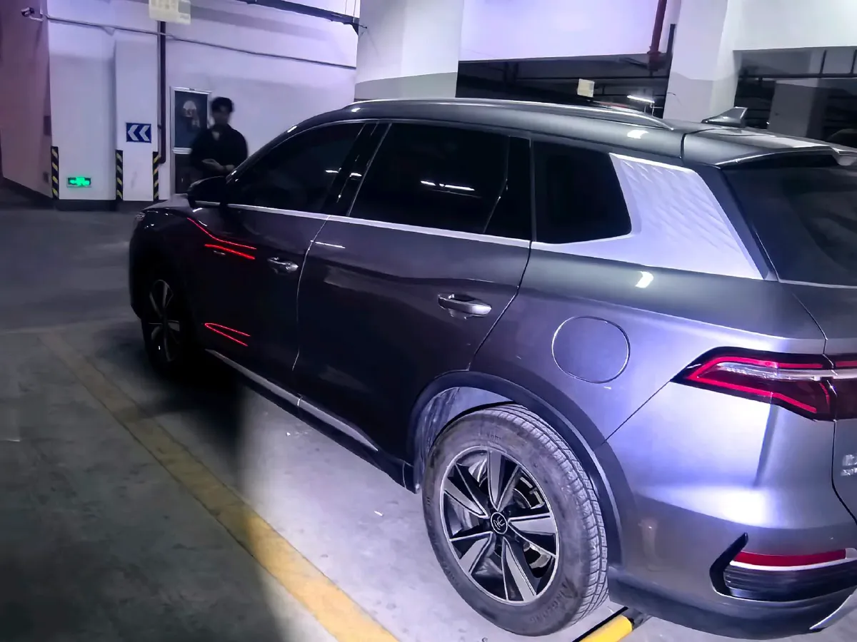 2022 LYNK&CO 03 1.5T 180HP L3 7DCT,autocango,china used car exporter,china ev exporter,chinese used car exporter,chinese used ev exporter