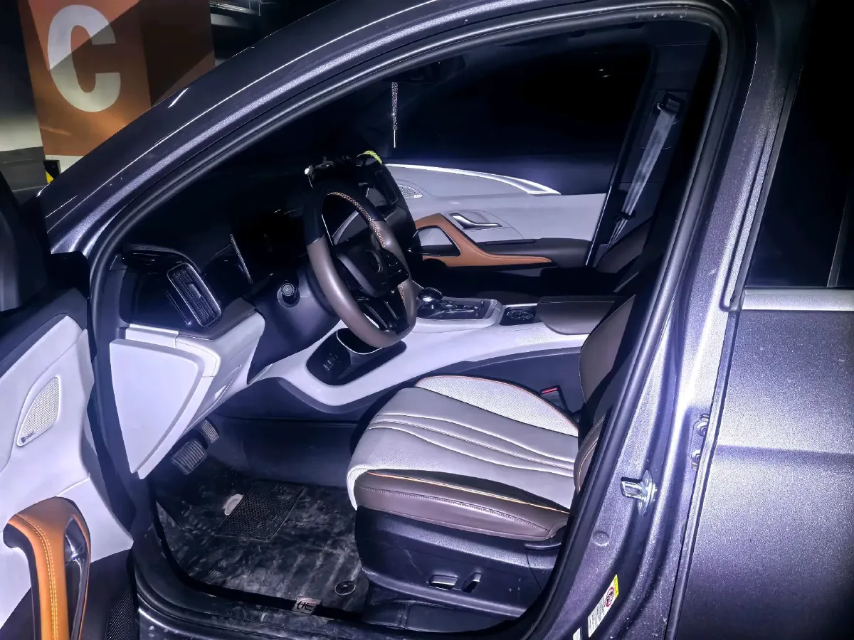 2022 LYNK&CO 03 1.5T 180HP L3 7DCT,autocango,china used car exporter,china ev exporter,chinese used car exporter,chinese used ev exporter