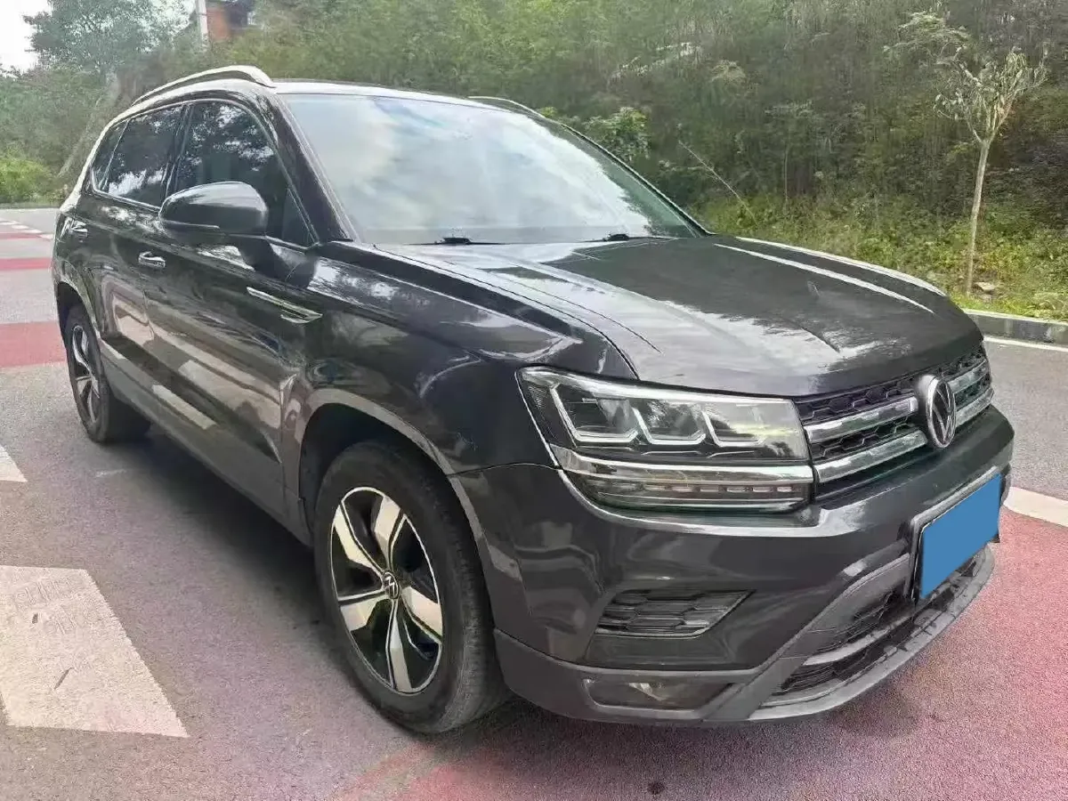 2020 Volkswagen Tharu 2.0T 186HP L4 7DCT,autocango,china used car exporter,china ev exporter,chinese used car exporter,chinese used ev exporter