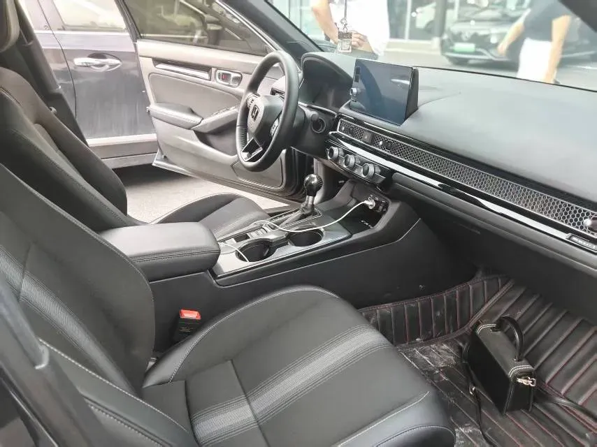 2023 Honda Civic 1.5T 182HP L4 CVT,autocango,china used car exporter,china ev exporter,chinese used car exporter,chinese used ev exporter