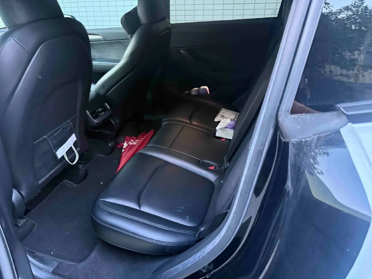 2022 Tesla Model Y BEV 60KWH,autocango,china used car exporter,china ev exporter,chinese used car exporter,chinese used ev exporter