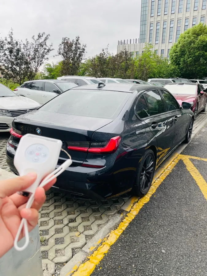2021 BMW 3 Series 2.0T 184HP L4 8AT,autocango,china used car exporter,china ev exporter,chinese used car exporter,chinese used ev exporter