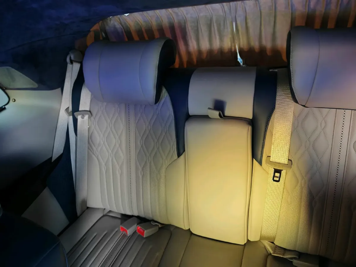 2021 Buick GL8 2.0T 237HP L4 9AT,autocango,china used car exporter,china ev exporter,chinese used car exporter,chinese used ev exporter