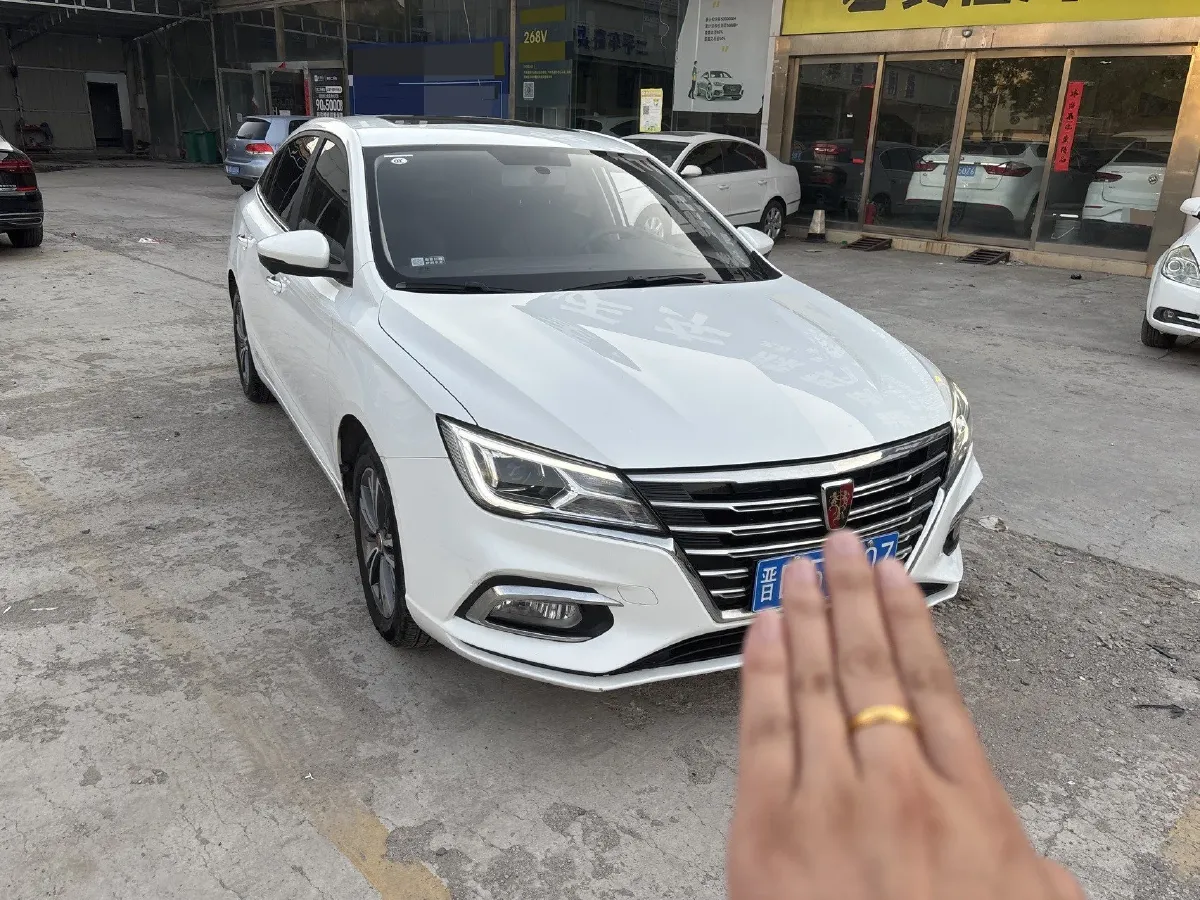 2019 Roewe i5 1.5L 120HP L4 CVT,autocango,china used car exporter,china ev exporter,chinese used car exporter,chinese used ev exporter