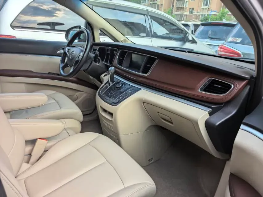 2018 Buick GL8 2.0T 260HP L4 6AT,autocango,china used car exporter,china ev exporter,chinese used car exporter,chinese used ev exporter