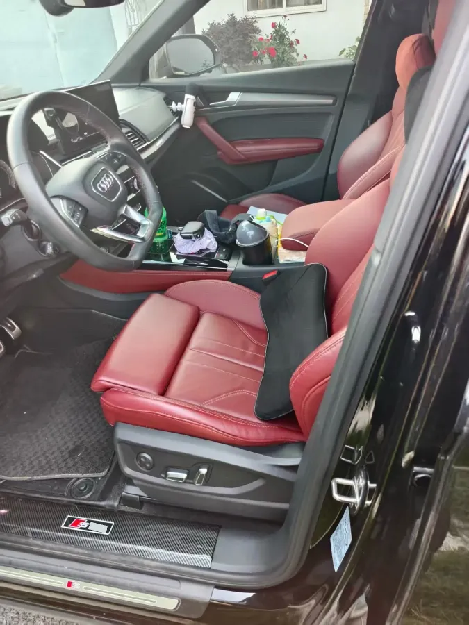 2023 Audi Q5L 2.0T 190HP L4 7DCT,autocango,china used car exporter,china ev exporter,chinese used car exporter,chinese used ev exporter