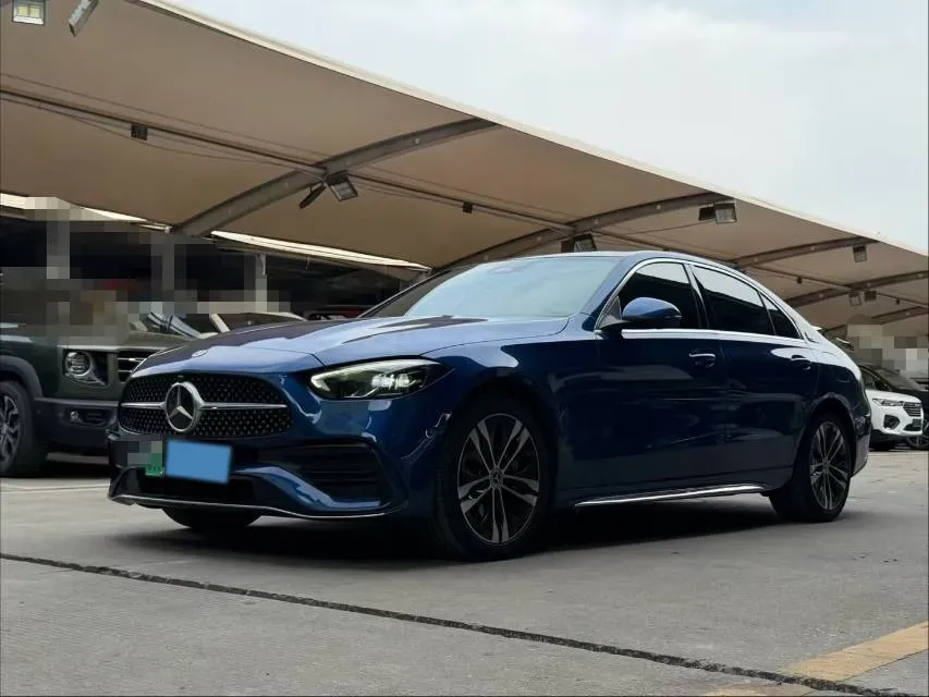2023 Mercedes-Benz C Class 2.0T 204HP L4 9AT PHEV 25.4KWH,autocango,china used car exporter,china ev exporter,chinese used car exporter,chinese used ev exporter