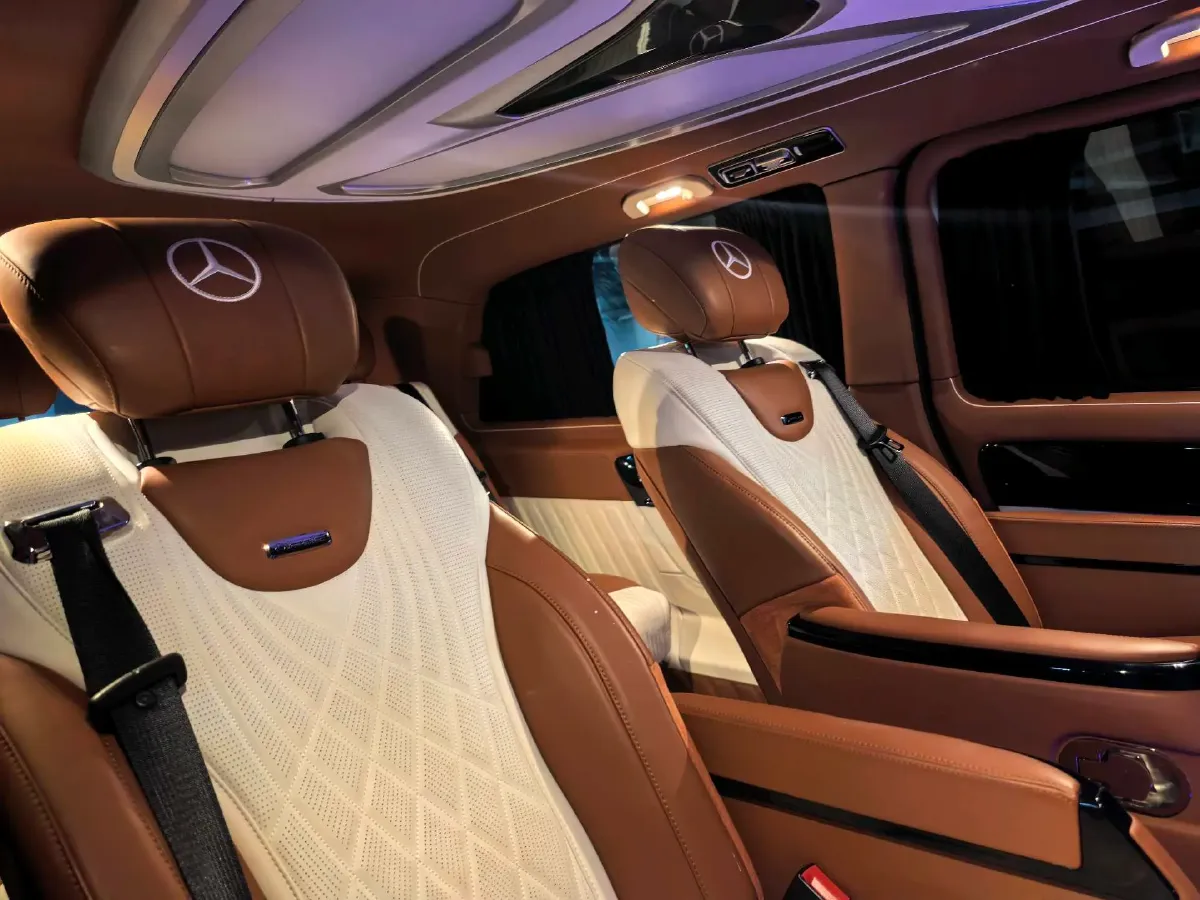 2023 Mercedes-Benz Vito 2.0T 211HP L4 9AT,autocango,china used car exporter,china ev exporter,chinese used car exporter,chinese used ev exporter