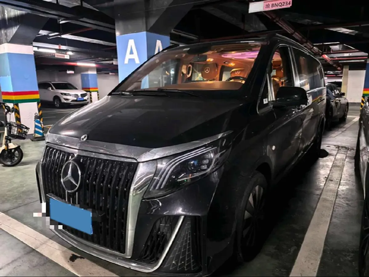 2023 Mercedes-Benz Vito 2.0T 211HP L4 9AT,autocango,china used car exporter,china ev exporter,chinese used car exporter,chinese used ev exporter