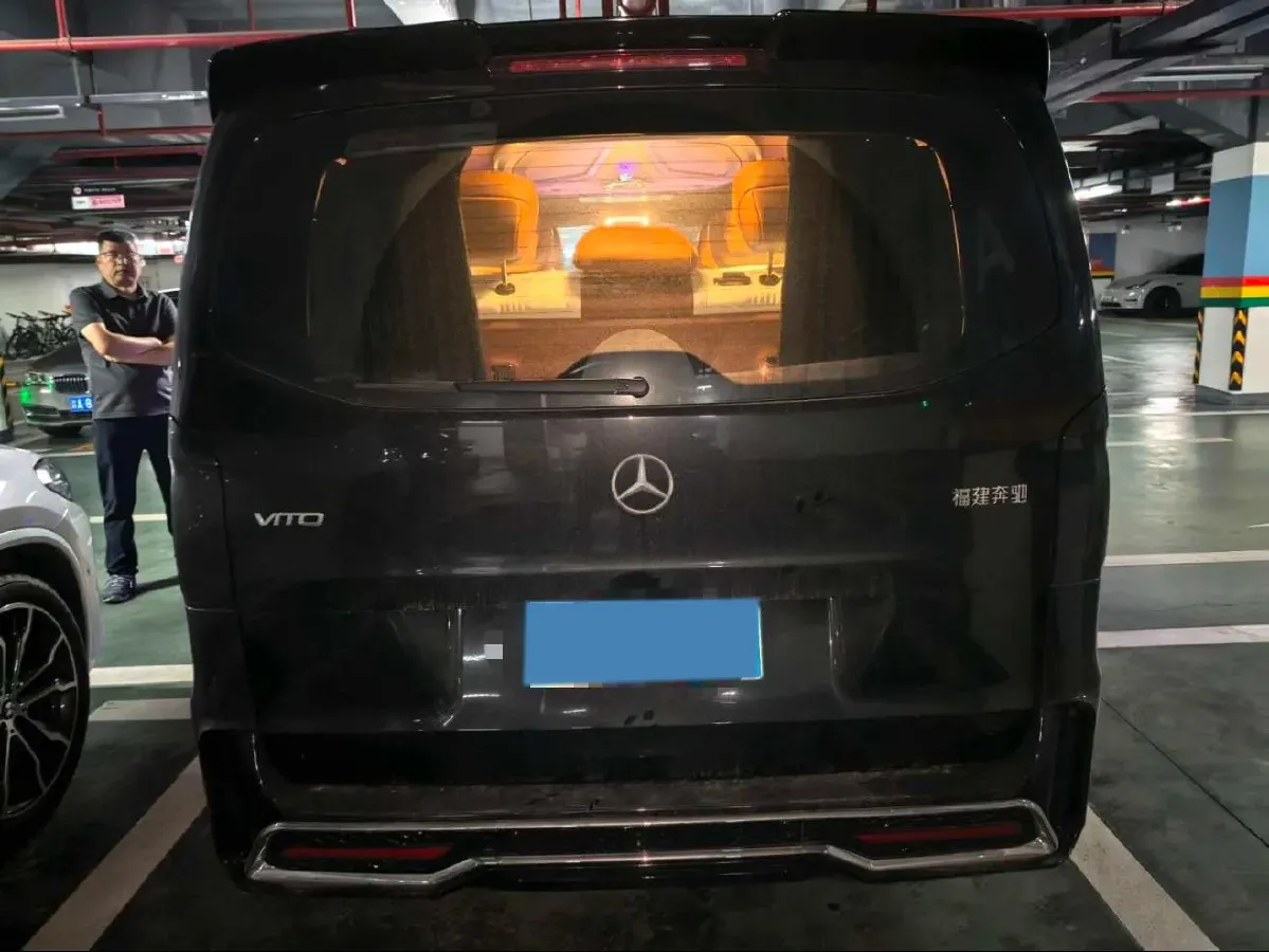 2023 Mercedes-Benz Vito 2.0T 211HP L4 9AT,autocango,china used car exporter,china ev exporter,chinese used car exporter,chinese used ev exporter