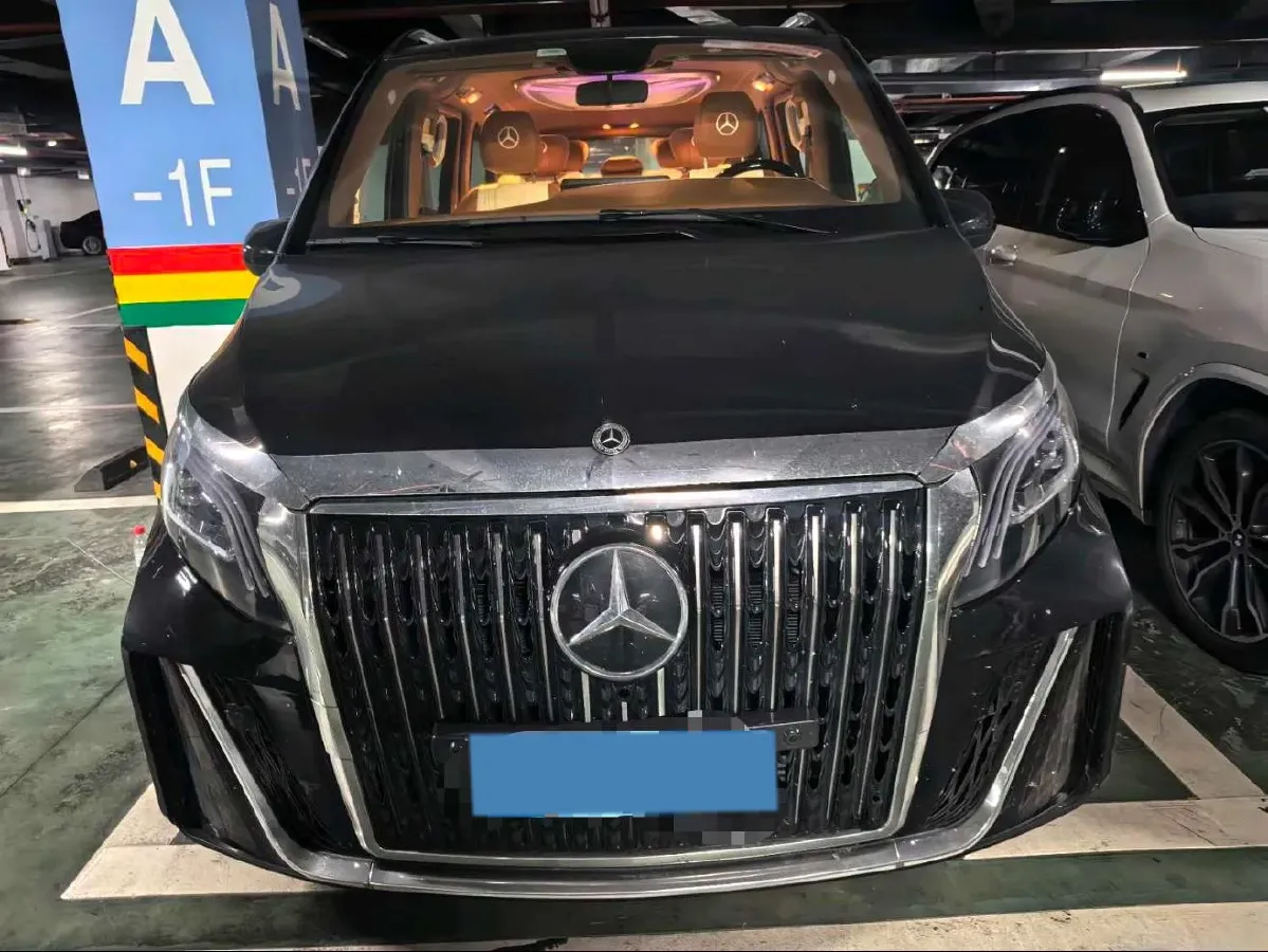 2023 Mercedes-Benz Vito 2.0T 211HP L4 9AT,autocango,china used car exporter,china ev exporter,chinese used car exporter,chinese used ev exporter