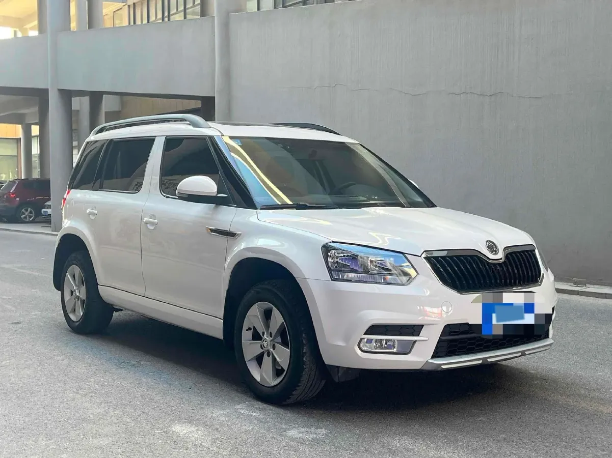2017 Skoda Yeti 1.4T 150HP L4 7DCT,autocango,china used car exporter,china ev exporter,chinese used car exporter,chinese used ev exporter