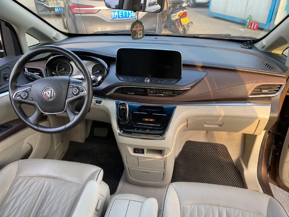 2022 Buick GL8 2.0T 237HP L4 9AT,autocango,china used car exporter,china ev exporter,chinese used car exporter,chinese used ev exporter
