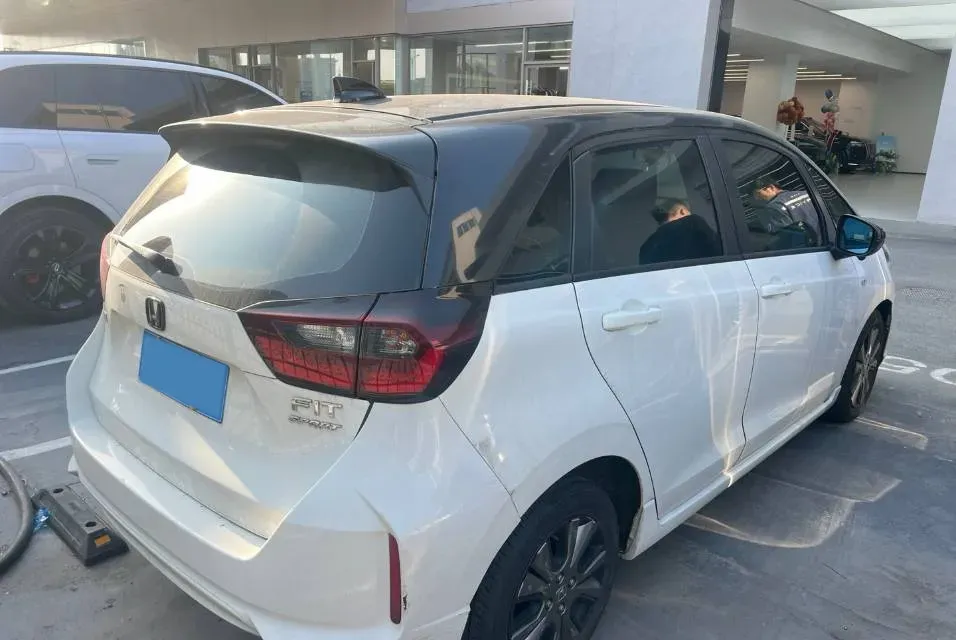 2021 Honda Fit 1.5L 131HP L4 CVT,autocango,china used car exporter,china ev exporter,chinese used car exporter,chinese used ev exporter