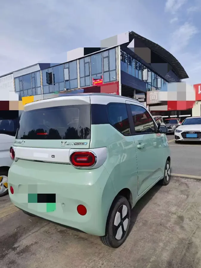2024 WuLing HongGuang MINI EV BEV 17.3KWH,autocango,china used car exporter,china ev exporter,chinese used car exporter,chinese used ev exporter