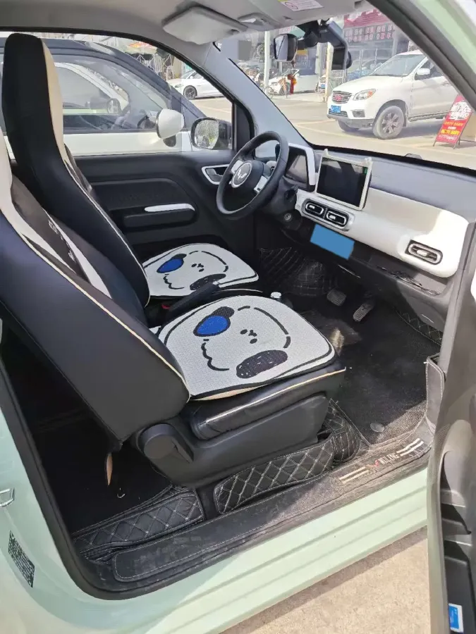 2024 WuLing HongGuang MINI EV BEV 17.3KWH,autocango,china used car exporter,china ev exporter,chinese used car exporter,chinese used ev exporter