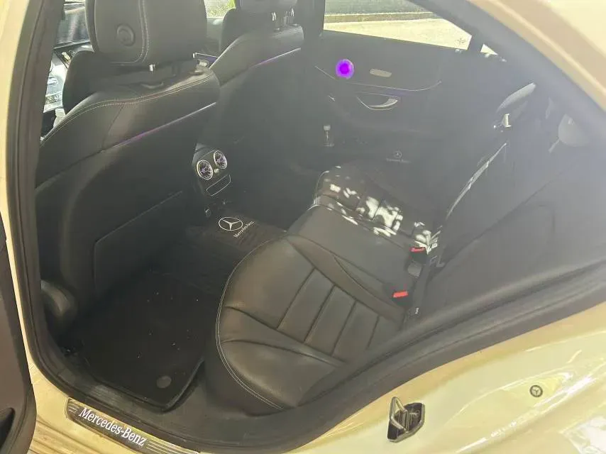 2020 Mercedes-Benz C Class 1.5T 184HP L4 9AT,autocango,china used car exporter,china ev exporter,chinese used car exporter,chinese used ev exporter