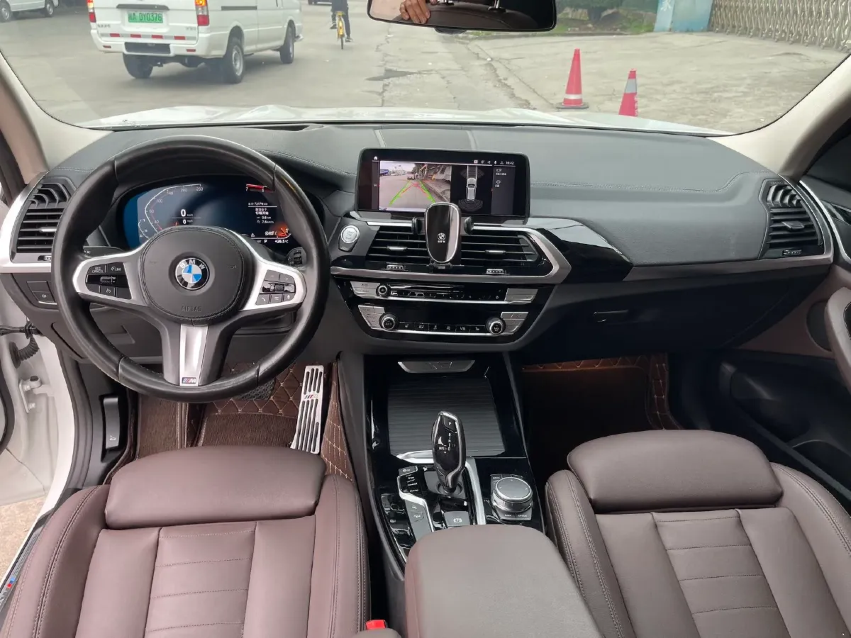 2021 BMW X3 2.0T 184HP L4 8AT,autocango,china used car exporter,china ev exporter,chinese used car exporter,chinese used ev exporter