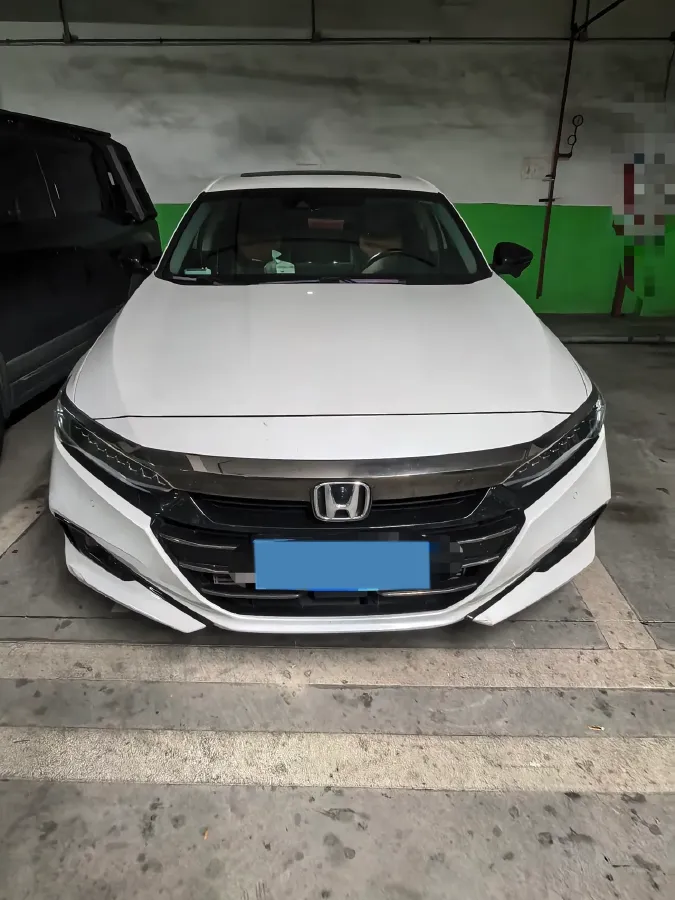 2022 Honda Accord 1.5T 194HP L4 CVT,autocango,china used car exporter,china ev exporter,chinese used car exporter,chinese used ev exporter