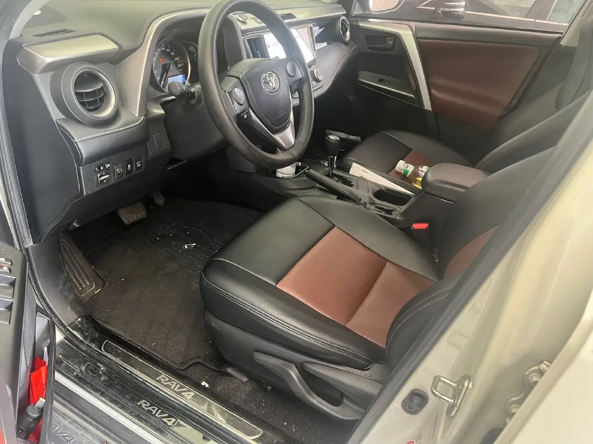 2019 Toyota RAV4 2.0L 151HP L4 CVT,autocango,china used car exporter,china ev exporter,chinese used car exporter,chinese used ev exporter
